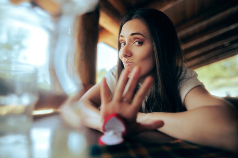 Why a Sagittarius Will Avoid Committing To You, Depending on Your Sign